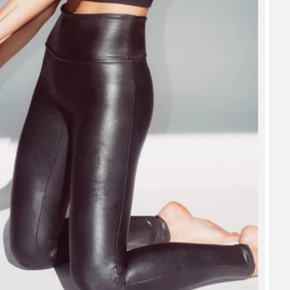 Wilfred free faux leather leggings